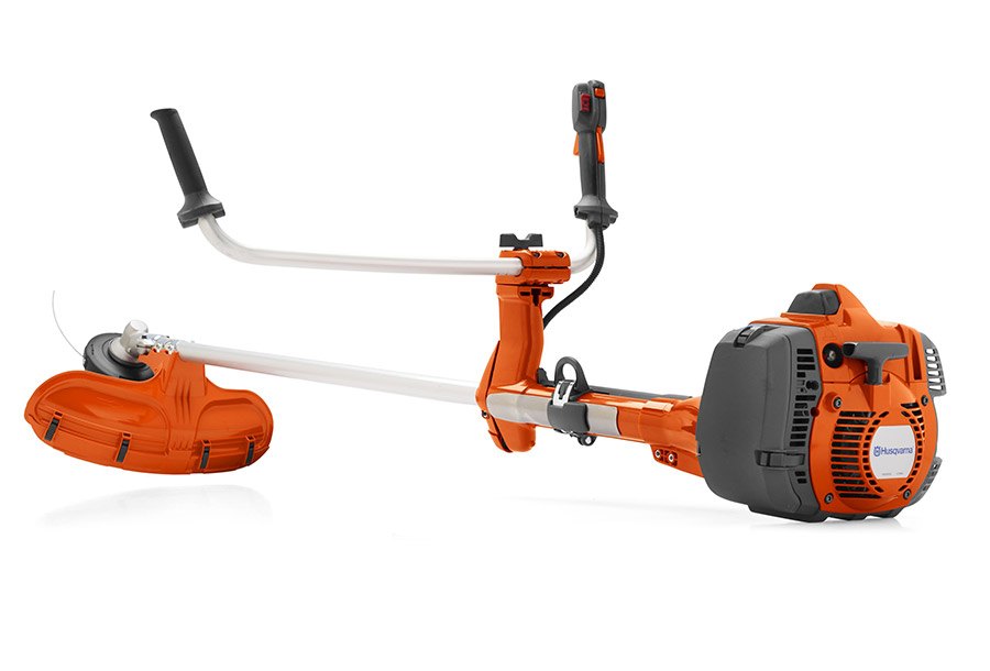 location-debroussaillage-debroussaillleuse-main-thermique-husqvarna