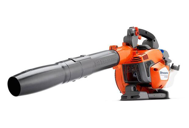 location-entretien-arbres-souffleur-thermique-husqvarna