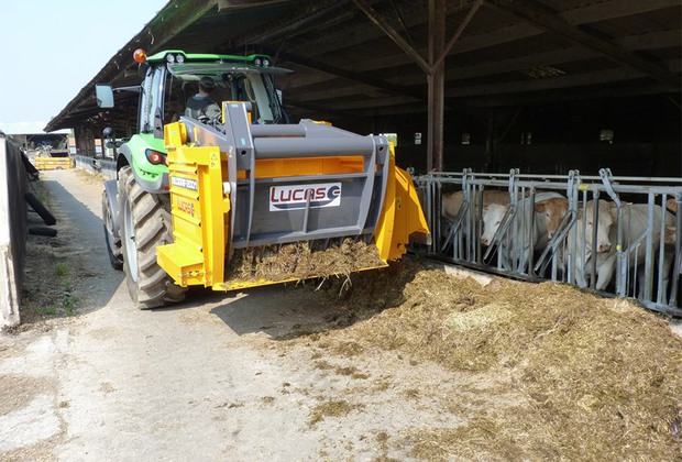 materiel-agricole-desileuse-distributrice-lucas-g-servimac